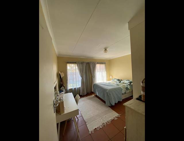 2 BEDROOM TOWNHOUSE FOR SALE IN HIGHVELD